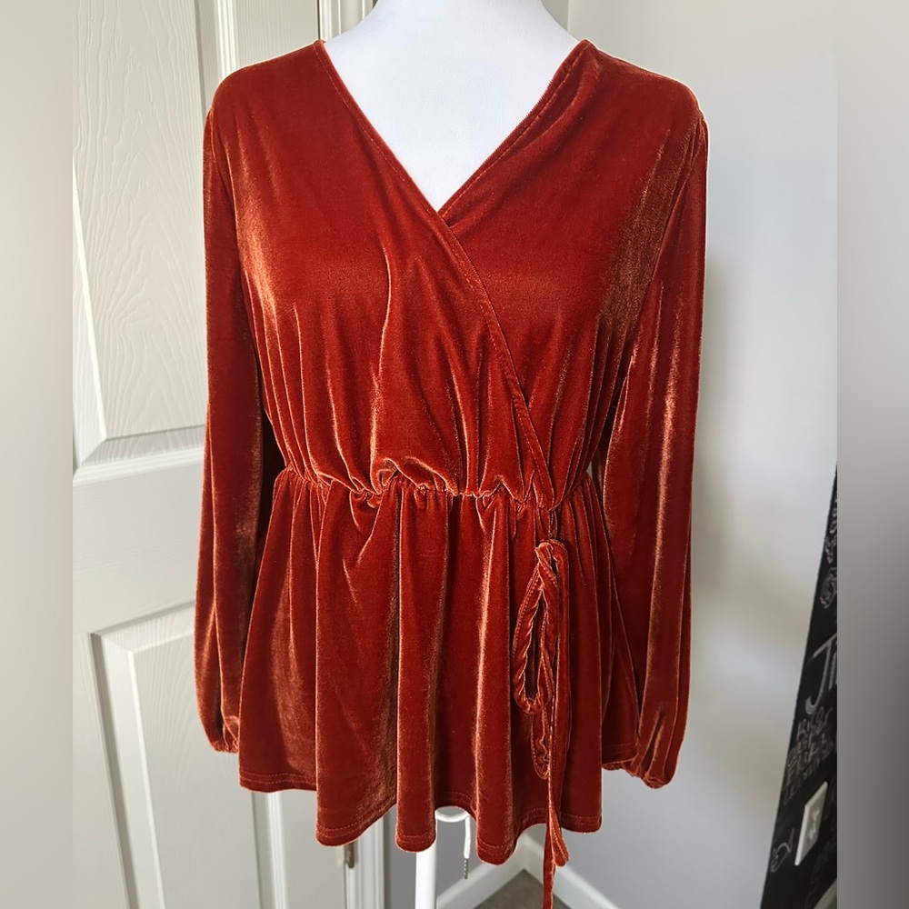 Velvet Faux Wrap Top, elastic waist/wrist, rust color, size Large